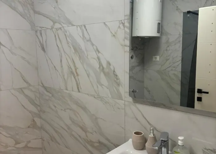 Tini 1 Apartman Pula